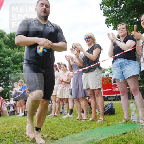21.06.2026 - 29. Vierlanden-Triathlon LAZAROV Photography http://msf.ph/oto/9859111 21.06.2026 11:00:01 Schwimmen 724 meine-sportfotos.de
