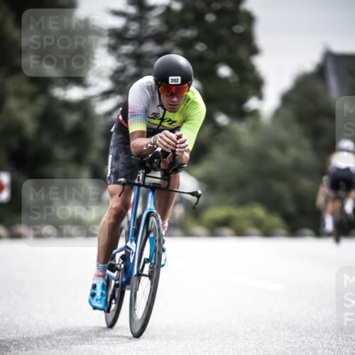 21.06.2026 - 29. Vierlanden-Triathlon H.Heesch http://msf.ph/oto/9859139 21.06.2026 10:31:51 Radfahren 62, 202, 213, 226, 308, 332, 389, 441 meine-sportfotos.de