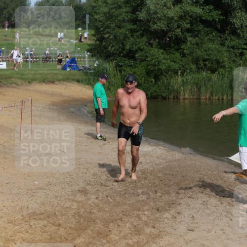 21.06.2026 - 29. Vierlanden-Triathlon Andreas Tolksdorf http://msf.ph/oto/9859174 21.06.2026 09:05:25 Schwimmen 287 meine-sportfotos.de