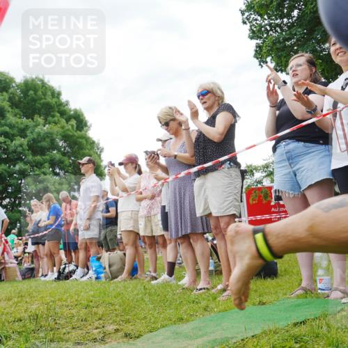 21.06.2026 - 29. Vierlanden-Triathlon LAZAROV Photography http://msf.ph/oto/9859179 21.06.2026 11:01:31 Schwimmen 656, 718 meine-sportfotos.de