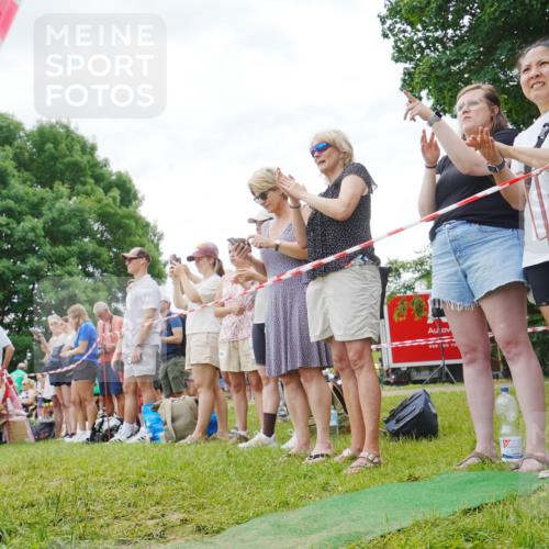 21.06.2026 - 29. Vierlanden-Triathlon LAZAROV Photography http://msf.ph/oto/9859184 21.06.2026 11:01:31 Schwimmen 656, 718 meine-sportfotos.de