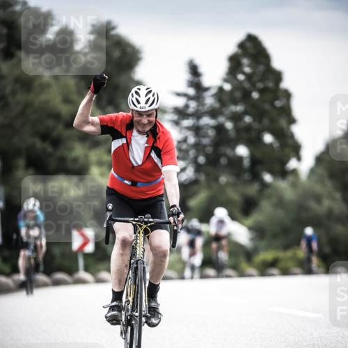 21.06.2026 - 29. Vierlanden-Triathlon H.Heesch http://msf.ph/oto/9859199 21.06.2026 10:31:55 Radfahren 52, 62, 137, 213, 332, 441 meine-sportfotos.de