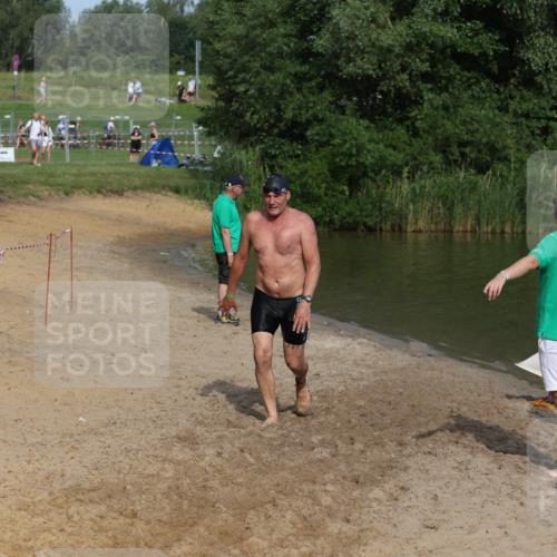 21.06.2026 - 29. Vierlanden-Triathlon Andreas Tolksdorf http://msf.ph/oto/9859204 21.06.2026 09:05:25 Schwimmen 287 meine-sportfotos.de