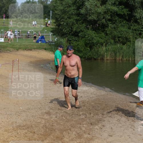 21.06.2026 - 29. Vierlanden-Triathlon Andreas Tolksdorf http://msf.ph/oto/9859209 21.06.2026 09:05:25 Schwimmen 287 meine-sportfotos.de