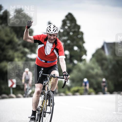 21.06.2026 - 29. Vierlanden-Triathlon H.Heesch http://msf.ph/oto/9859212 21.06.2026 10:31:55 Radfahren 52, 62, 137, 213, 332, 441 meine-sportfotos.de