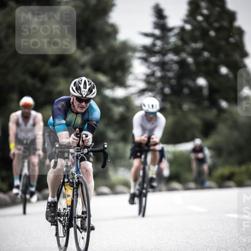 21.06.2026 - 29. Vierlanden-Triathlon H.Heesch http://msf.ph/oto/9859253 21.06.2026 10:31:57 Radfahren 52, 62, 137, 138, 213, 332, 441 meine-sportfotos.de