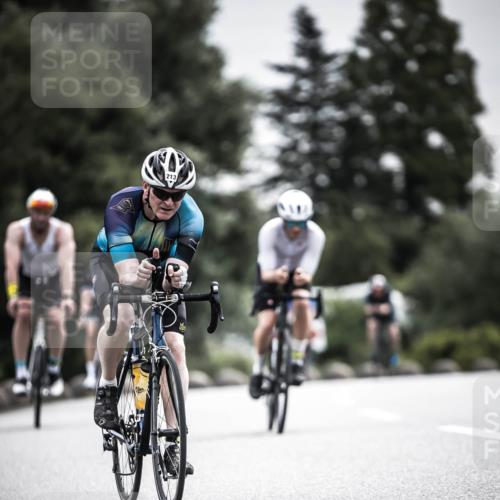 21.06.2026 - 29. Vierlanden-Triathlon H.Heesch http://msf.ph/oto/9859255 21.06.2026 10:31:57 Radfahren 52, 62, 137, 138, 213, 332, 441 meine-sportfotos.de