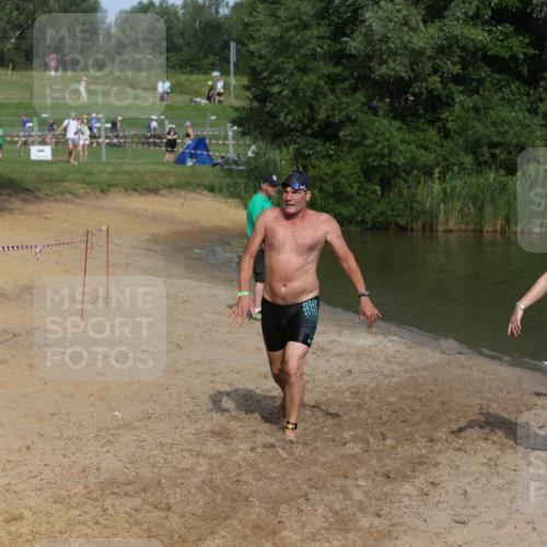 21.06.2026 - 29. Vierlanden-Triathlon Andreas Tolksdorf http://msf.ph/oto/9859257 21.06.2026 09:05:25 Schwimmen 287 meine-sportfotos.de