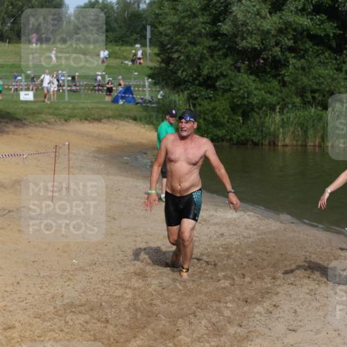 21.06.2026 - 29. Vierlanden-Triathlon Andreas Tolksdorf http://msf.ph/oto/9859264 21.06.2026 09:05:25 Schwimmen 287 meine-sportfotos.de