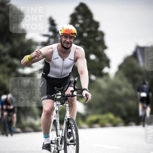 21.06.2026 - 29. Vierlanden-Triathlon H.Heesch http://msf.ph/oto/9859304 21.06.2026 10:31:59 Radfahren 52, 62, 137, 138, 213, 332, 441, 617 meine-sportfotos.de