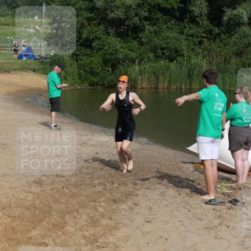 21.06.2026 - 29. Vierlanden-Triathlon Andreas Tolksdorf http://msf.ph/oto/9859337 21.06.2026 09:05:49 Schwimmen 299 meine-sportfotos.de