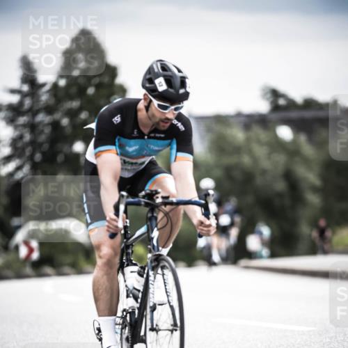 21.06.2026 - 29. Vierlanden-Triathlon H.Heesch http://msf.ph/oto/9859338 21.06.2026 10:32:01 Radfahren 52, 57, 62, 137, 138, 213, 617 meine-sportfotos.de
