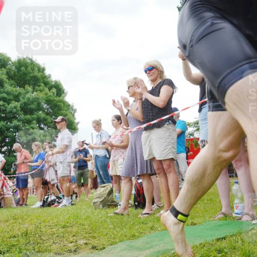 21.06.2026 - 29. Vierlanden-Triathlon LAZAROV Photography http://msf.ph/oto/9859355 21.06.2026 11:03:00 Schwimmen 659, 688, 705, 720, 757 meine-sportfotos.de