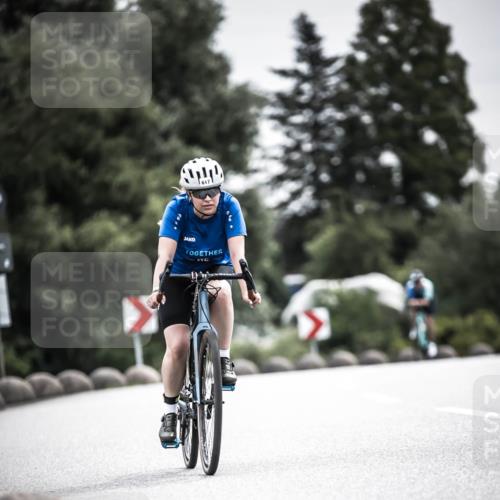 21.06.2026 - 29. Vierlanden-Triathlon H.Heesch http://msf.ph/oto/9859370 21.06.2026 10:32:03 Radfahren 19, 52, 57, 137, 138, 617 meine-sportfotos.de