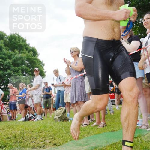 21.06.2026 - 29. Vierlanden-Triathlon LAZAROV Photography http://msf.ph/oto/9859390 21.06.2026 11:03:05 Schwimmen 659, 688, 705, 727, 757 meine-sportfotos.de
