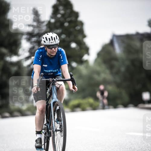 21.06.2026 - 29. Vierlanden-Triathlon H.Heesch http://msf.ph/oto/9859403 21.06.2026 10:32:04 Radfahren 19, 52, 57, 138, 617 meine-sportfotos.de