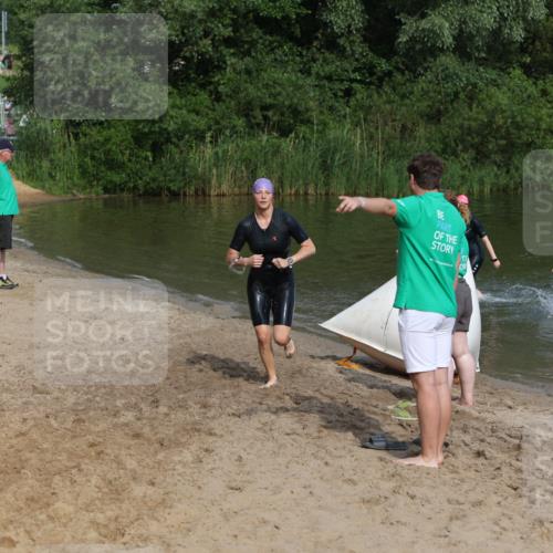21.06.2026 - 29. Vierlanden-Triathlon Andreas Tolksdorf http://msf.ph/oto/9859430 21.06.2026 09:08:15 Schwimmen 224, 228, 1354 meine-sportfotos.de