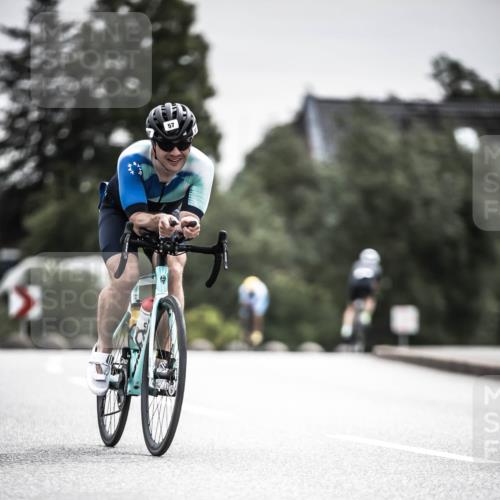 21.06.2026 - 29. Vierlanden-Triathlon H.Heesch http://msf.ph/oto/9859445 21.06.2026 10:32:08 Radfahren 19, 57, 196, 617 meine-sportfotos.de