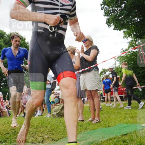 21.06.2026 - 29. Vierlanden-Triathlon LAZAROV Photography http://msf.ph/oto/9859490 21.06.2026 11:05:28 Schwimmen 680, 787, 820 meine-sportfotos.de