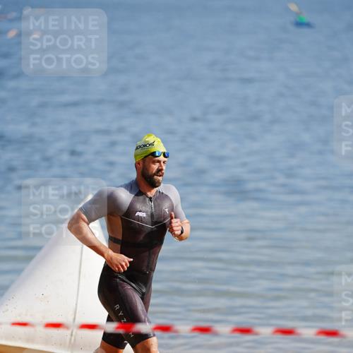 21.06.2026 - 29. Vierlanden-Triathlon LAZAROV Photography http://msf.ph/oto/9859492 21.06.2026 08:33:33 Schwimmen 9, 111 meine-sportfotos.de