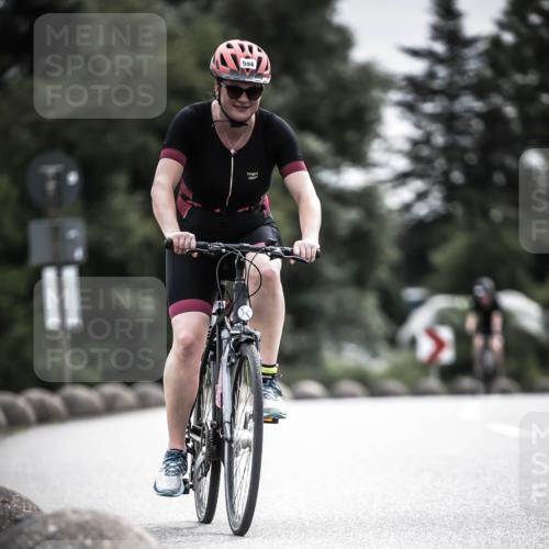 21.06.2026 - 29. Vierlanden-Triathlon H.Heesch http://msf.ph/oto/9859501 21.06.2026 10:32:15 Radfahren 84, 196, 199, 312, 594 meine-sportfotos.de