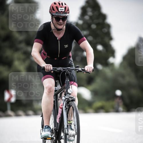 21.06.2026 - 29. Vierlanden-Triathlon H.Heesch http://msf.ph/oto/9859534 21.06.2026 10:32:16 Radfahren 84, 165, 169, 196, 199, 312, 594, 595 meine-sportfotos.de
