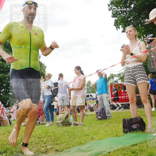 21.06.2026 - 29. Vierlanden-Triathlon LAZAROV Photography http://msf.ph/oto/9859576 21.06.2026 11:08:14 Schwimmen 1358 meine-sportfotos.de