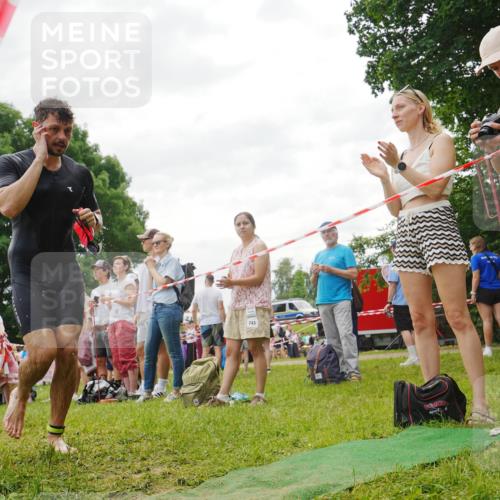 21.06.2026 - 29. Vierlanden-Triathlon LAZAROV Photography http://msf.ph/oto/9859588 21.06.2026 11:08:25 Schwimmen 645, 658, 735 meine-sportfotos.de