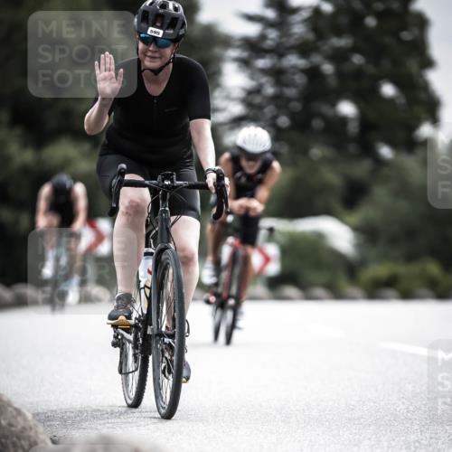 21.06.2026 - 29. Vierlanden-Triathlon H.Heesch http://msf.ph/oto/9859591 21.06.2026 10:32:23 Radfahren 13, 54, 84, 165, 169, 199, 239, 595 meine-sportfotos.de