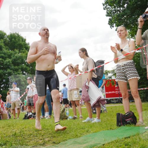 21.06.2026 - 29. Vierlanden-Triathlon LAZAROV Photography http://msf.ph/oto/9859599 21.06.2026 11:09:05 Schwimmen 669 meine-sportfotos.de