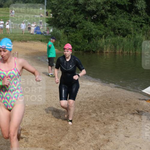 21.06.2026 - 29. Vierlanden-Triathlon Andreas Tolksdorf http://msf.ph/oto/9859610 21.06.2026 09:08:20 Schwimmen 224, 228, 233, 268, 1354 meine-sportfotos.de