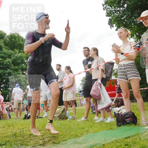 21.06.2026 - 29. Vierlanden-Triathlon LAZAROV Photography http://msf.ph/oto/9859634 21.06.2026 11:10:24 Schwimmen 755 meine-sportfotos.de