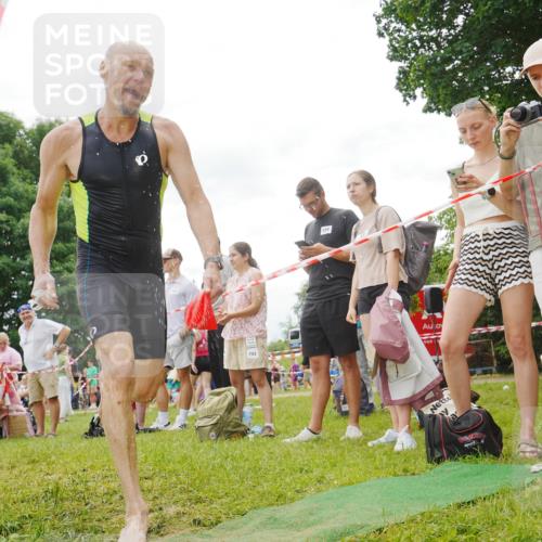 21.06.2026 - 29. Vierlanden-Triathlon LAZAROV Photography http://msf.ph/oto/9859654 21.06.2026 11:10:46 Schwimmen 764, 777, 802 meine-sportfotos.de