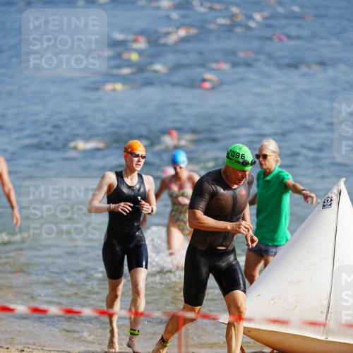 21.06.2026 - 29. Vierlanden-Triathlon LAZAROV Photography http://msf.ph/oto/9859660 21.06.2026 08:35:07 Schwimmen 216 meine-sportfotos.de