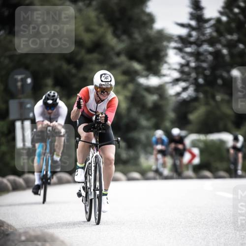 21.06.2026 - 29. Vierlanden-Triathlon H.Heesch http://msf.ph/oto/9859693 21.06.2026 10:32:30 Radfahren 12, 54, 93, 217, 239, 299, 302, 324 meine-sportfotos.de