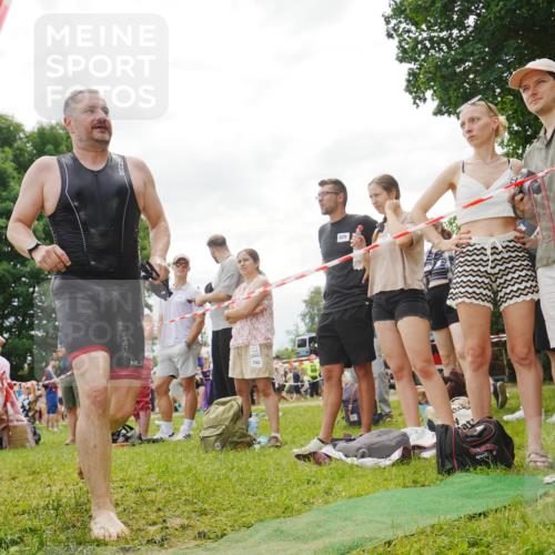 21.06.2026 - 29. Vierlanden-Triathlon LAZAROV Photography http://msf.ph/oto/9859707 21.06.2026 11:11:56 Schwimmen 770 meine-sportfotos.de