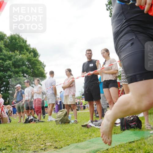 21.06.2026 - 29. Vierlanden-Triathlon LAZAROV Photography http://msf.ph/oto/9859722 21.06.2026 11:12:10 Schwimmen 638, 803, 807 meine-sportfotos.de