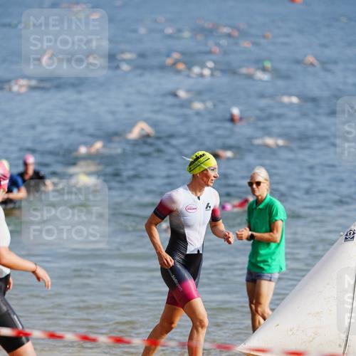 21.06.2026 - 29. Vierlanden-Triathlon LAZAROV Photography http://msf.ph/oto/9859729 21.06.2026 08:36:02 Schwimmen  meine-sportfotos.de