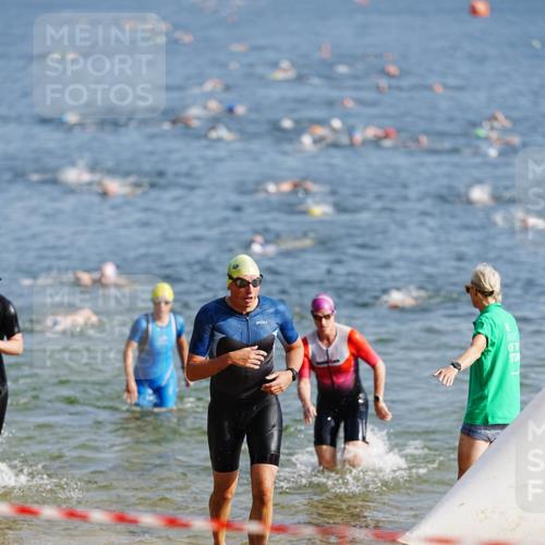 21.06.2026 - 29. Vierlanden-Triathlon LAZAROV Photography http://msf.ph/oto/9859757 21.06.2026 08:36:12 Schwimmen  meine-sportfotos.de
