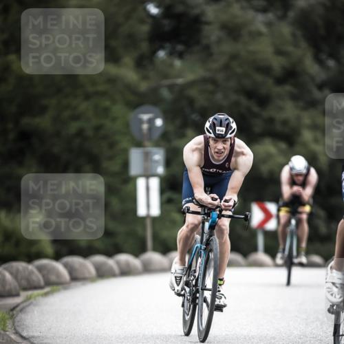 21.06.2026 - 29. Vierlanden-Triathlon H.Heesch http://msf.ph/oto/9859774 21.06.2026 12:06:11 Radfahren 264, 706, 752, 829, 913, 919, 941, 954, 956, 957, 965, 972, 975 meine-sportfotos.de