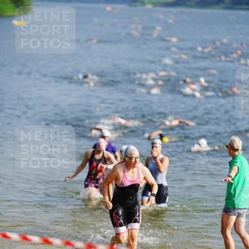 21.06.2026 - 29. Vierlanden-Triathlon LAZAROV Photography http://msf.ph/oto/9859786 21.06.2026 08:36:24 Schwimmen  meine-sportfotos.de