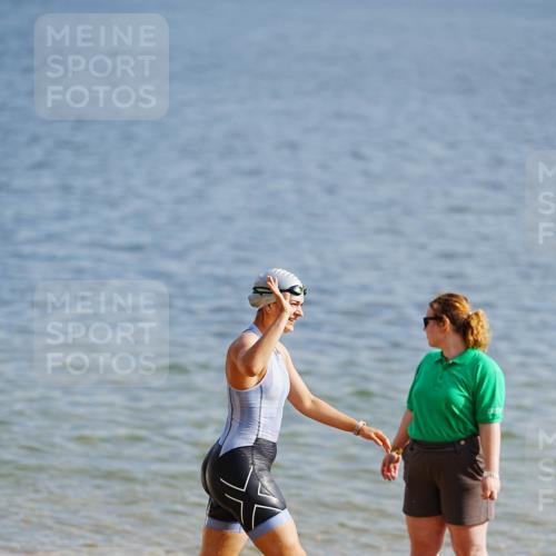 21.06.2026 - 29. Vierlanden-Triathlon LAZAROV Photography http://msf.ph/oto/9859839 21.06.2026 08:36:32 Schwimmen  meine-sportfotos.de