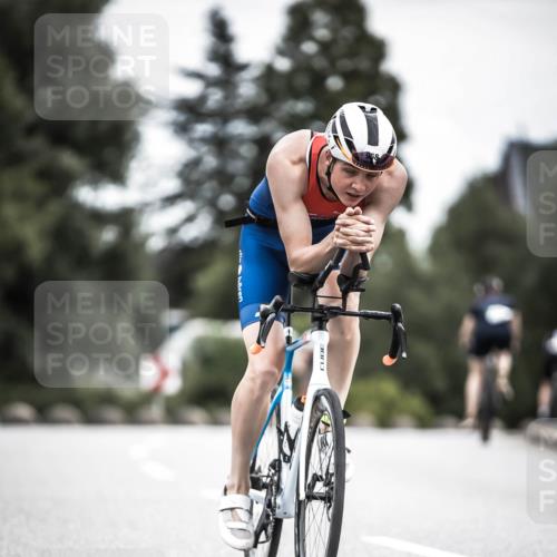 21.06.2026 - 29. Vierlanden-Triathlon H.Heesch http://msf.ph/oto/9859879 21.06.2026 12:06:23 Radfahren 754, 833, 837, 958, 970, 971 meine-sportfotos.de