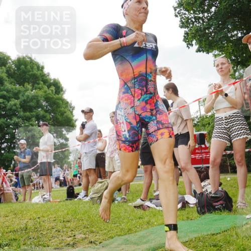 21.06.2026 - 29. Vierlanden-Triathlon LAZAROV Photography http://msf.ph/oto/9859880 21.06.2026 11:19:11 Schwimmen 776, 828, 835 meine-sportfotos.de