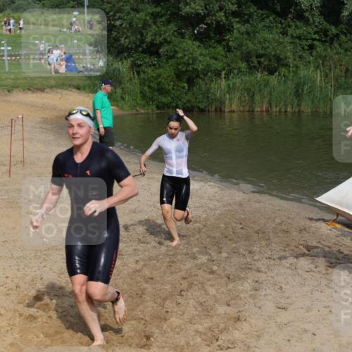 21.06.2026 - 29. Vierlanden-Triathlon Andreas Tolksdorf http://msf.ph/oto/9859899 21.06.2026 09:08:31 Schwimmen 226, 233, 257, 268 meine-sportfotos.de