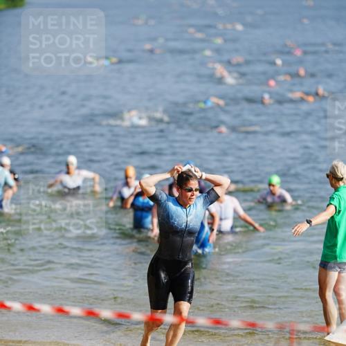 21.06.2026 - 29. Vierlanden-Triathlon LAZAROV Photography http://msf.ph/oto/9859904 21.06.2026 08:37:00 Schwimmen 30 meine-sportfotos.de