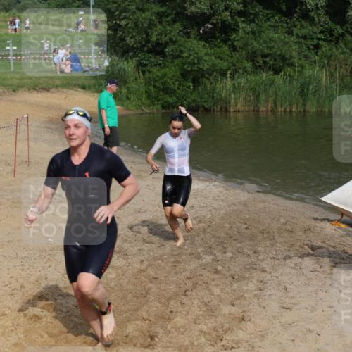 21.06.2026 - 29. Vierlanden-Triathlon Andreas Tolksdorf http://msf.ph/oto/9859905 21.06.2026 09:08:31 Schwimmen 226, 233, 257, 268 meine-sportfotos.de