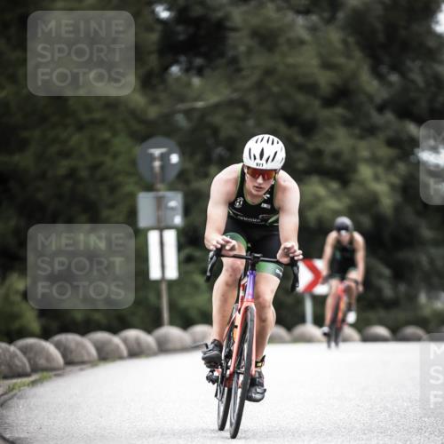 21.06.2026 - 29. Vierlanden-Triathlon H.Heesch http://msf.ph/oto/9859926 21.06.2026 12:06:27 Radfahren 754, 833, 909, 920, 959, 970, 971 meine-sportfotos.de