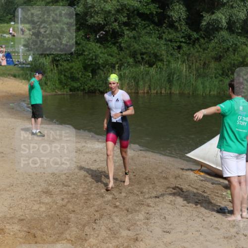 21.06.2026 - 29. Vierlanden-Triathlon Andreas Tolksdorf http://msf.ph/oto/9859941 21.06.2026 09:08:37 Schwimmen 221, 226, 257 meine-sportfotos.de