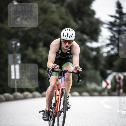 21.06.2026 - 29. Vierlanden-Triathlon H.Heesch http://msf.ph/oto/9859945 21.06.2026 12:06:28 Radfahren 754, 833, 909, 920, 959, 970, 971 meine-sportfotos.de